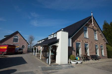 B019_01.jpg