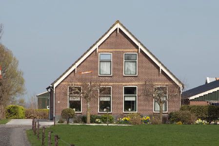 B022_02.jpg