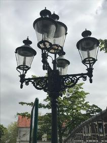 B070_04.jpg