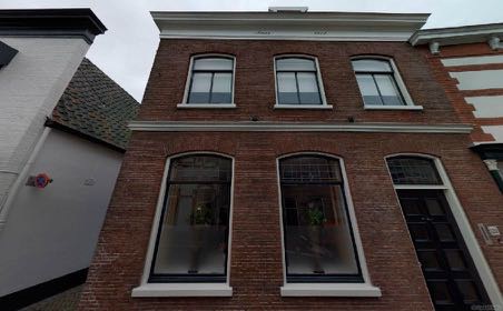 B084_01.jpg