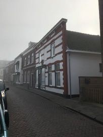 B085_02.jpg