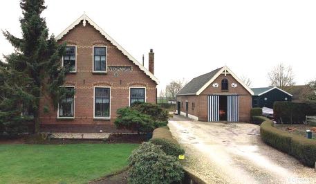 B317_01.jpg