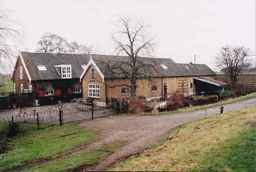 Zuidzijde130-130aBodegraven_02.jpg