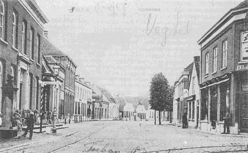 afbeelding 21 - De Hoofdstraat in 1908.